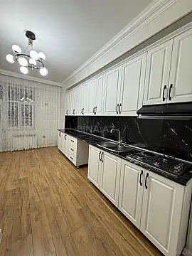 Satılır 3 otaqlı mənzil 105 m²