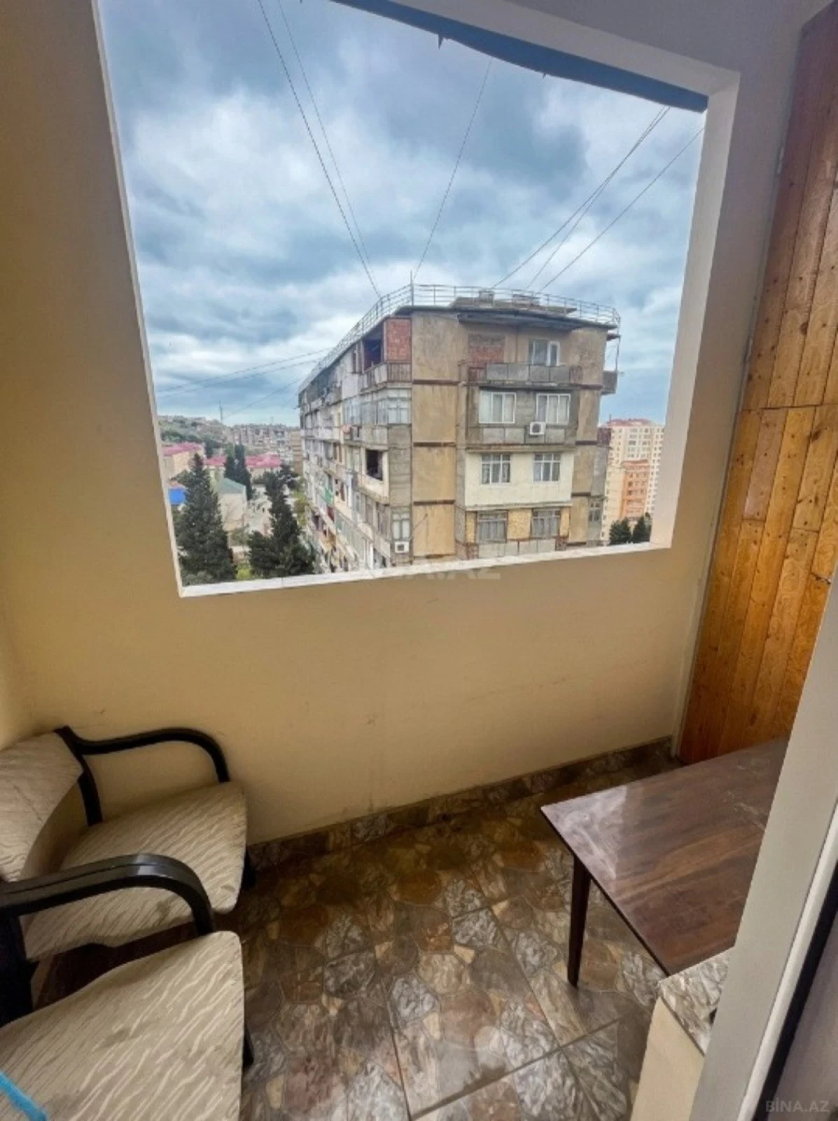 Satılır 2 otaqlı mənzil 60 m²