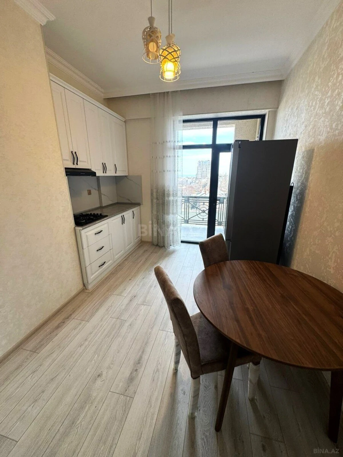 Satılır 2 otaqlı mənzil 70 m²