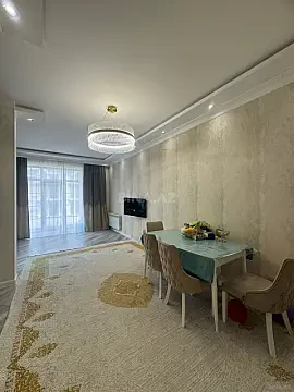 Satılır 6 otaqlı həyət evi 220 m² — Bakı, Badamdar 6 otaq 220.00 m²