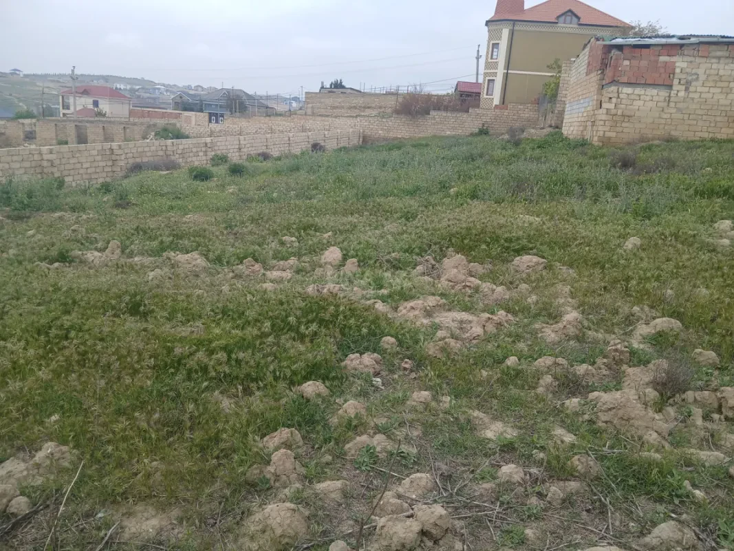 Satılır torpaq sahəsi 8 m²