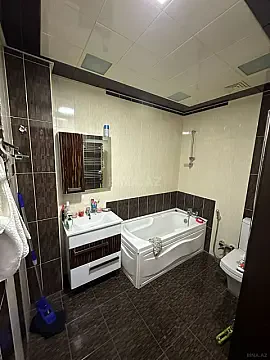 Kirayə verilir 2 otaqlı mənzil 90 m²