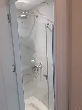 Satılır 3 otaqlı mənzil 82 m²