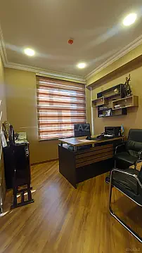 Kirayə verilir 2 otaqlı ofis 120 m²