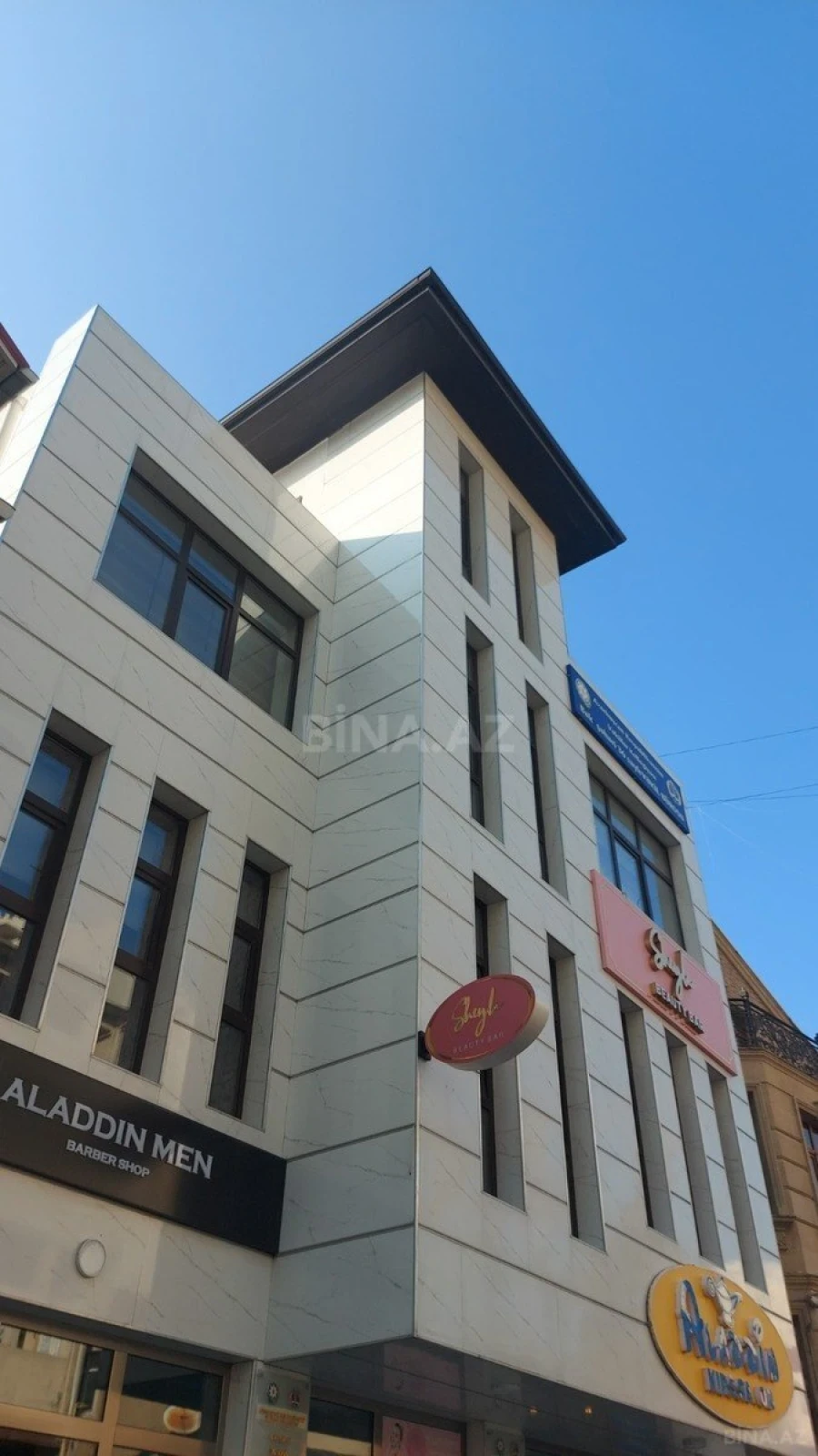 Kirayə verilir 2 otaqlı ofis 120 m²
