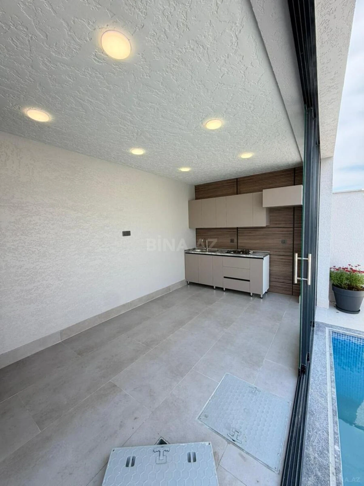 Satılır 4 otaqlı həyət evi 125 m²