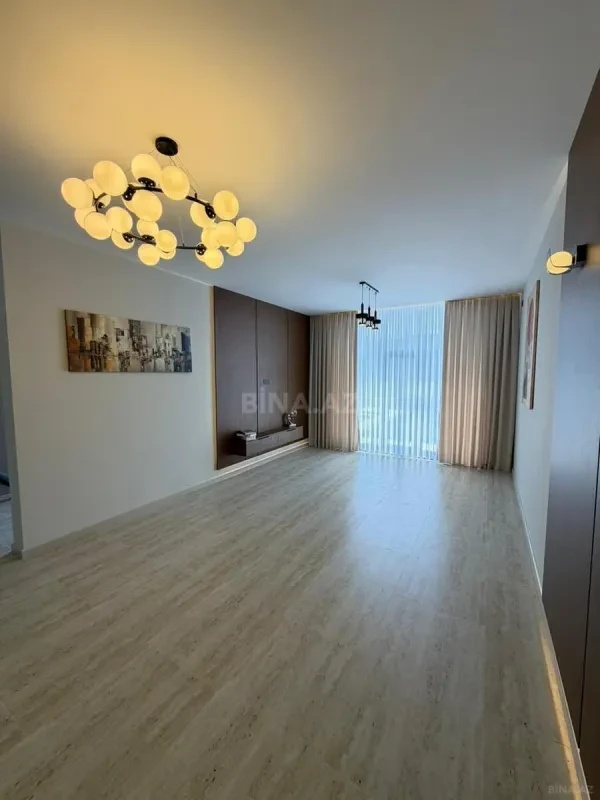 Satılır 4 otaqlı həyət evi 125 m²