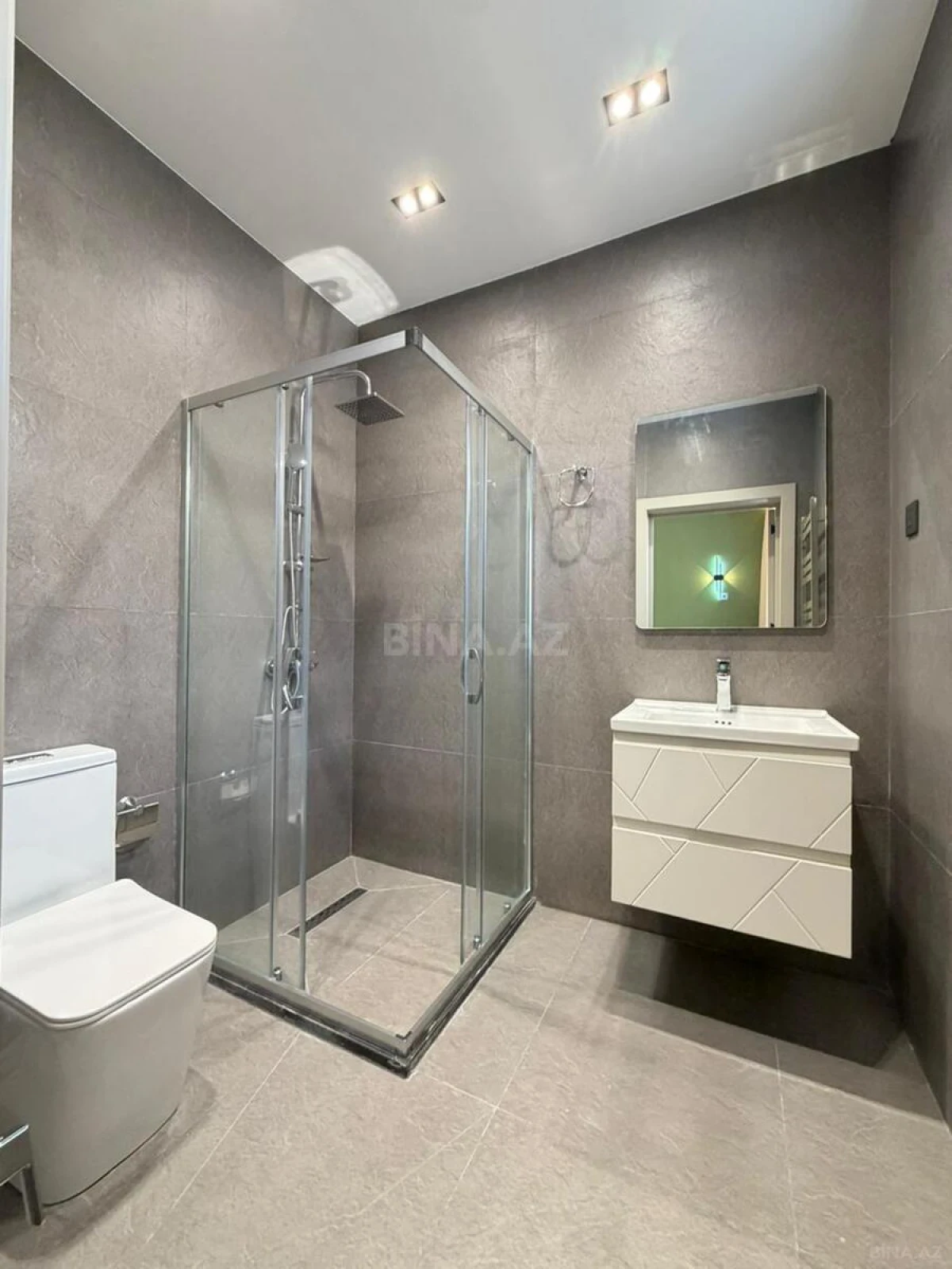 Satılır 4 otaqlı həyət evi 125 m²