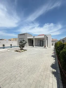 Satılır 4 otaqlı həyət evi 125 m²