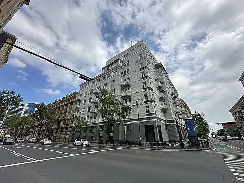 Satılır 2 otaqlı mənzil 65 m² — Bakı, Sahil qəs. 2 otaq 65.00 m²