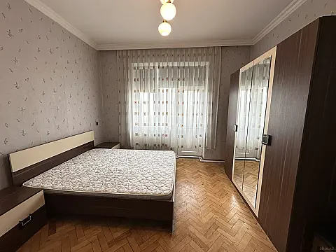 Kirayə verilir 2 otaqlı mənzil 54 m²