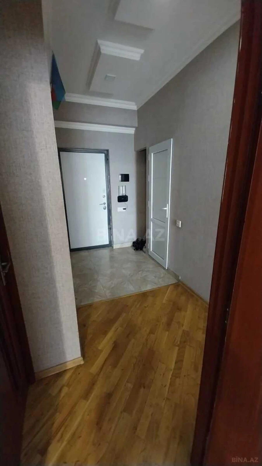 Satılır 2 otaqlı mənzil 52 m²