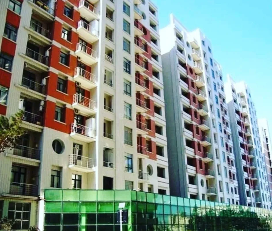 Satılır 2 otaqlı mənzil 51 m²