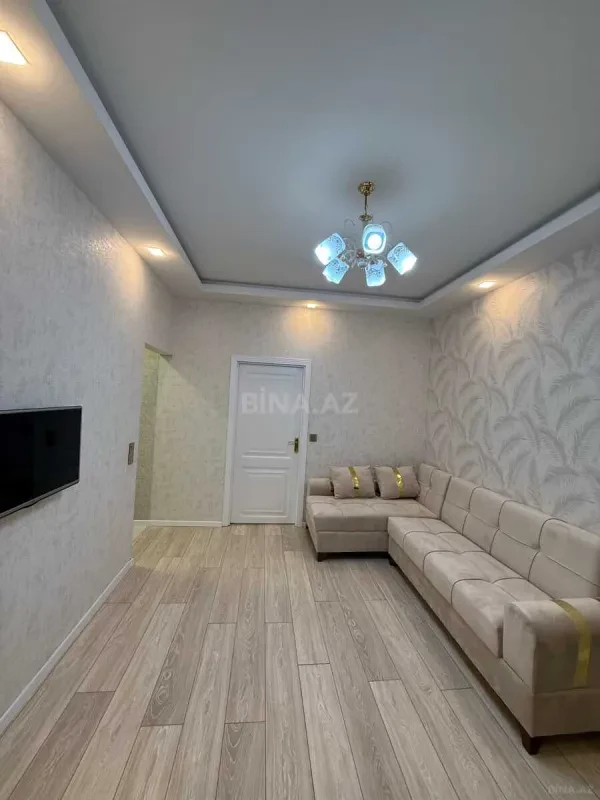 Kirayə verilir 2 otaqlı mənzil 55 m²
