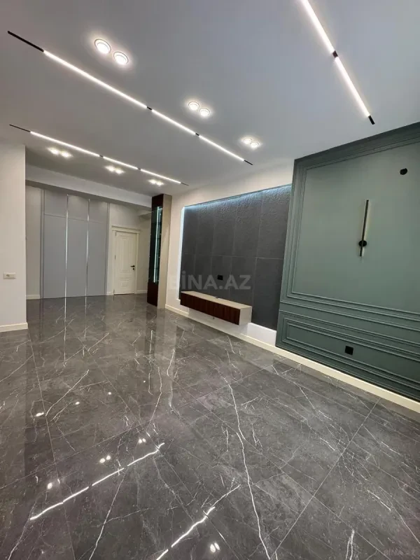 Satılır 2 otaqlı mənzil 86 m²