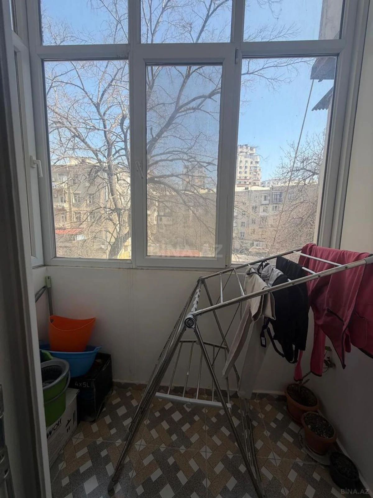 Satılır 2 otaqlı mənzil 60 m²