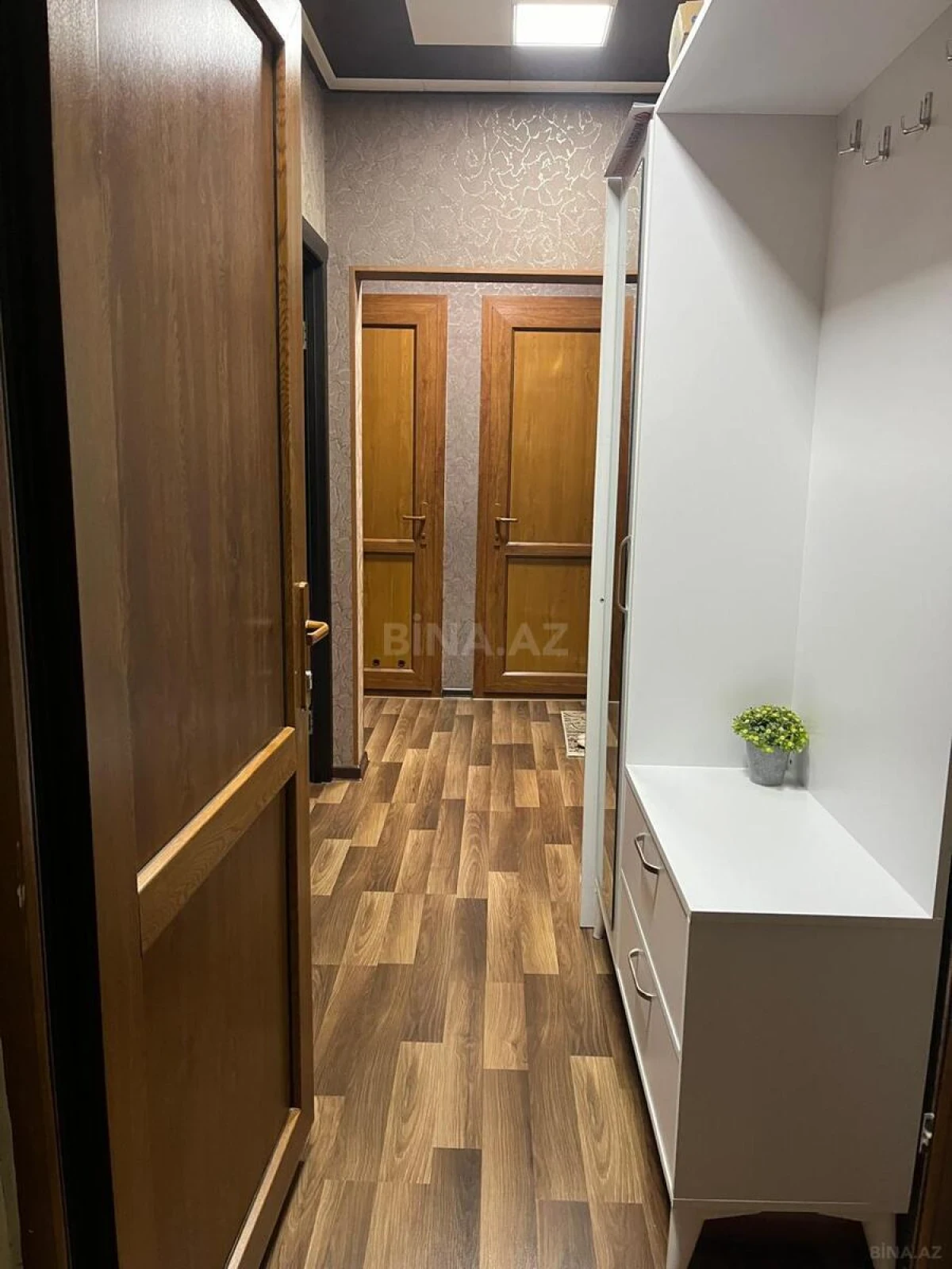 Satılır 2 otaqlı mənzil 65 m²