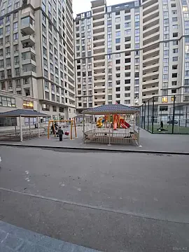 Kirayə verilir 3 otaqlı mənzil 105 m² — Bakı, Nərimanov 3 otaq 105.00 m²