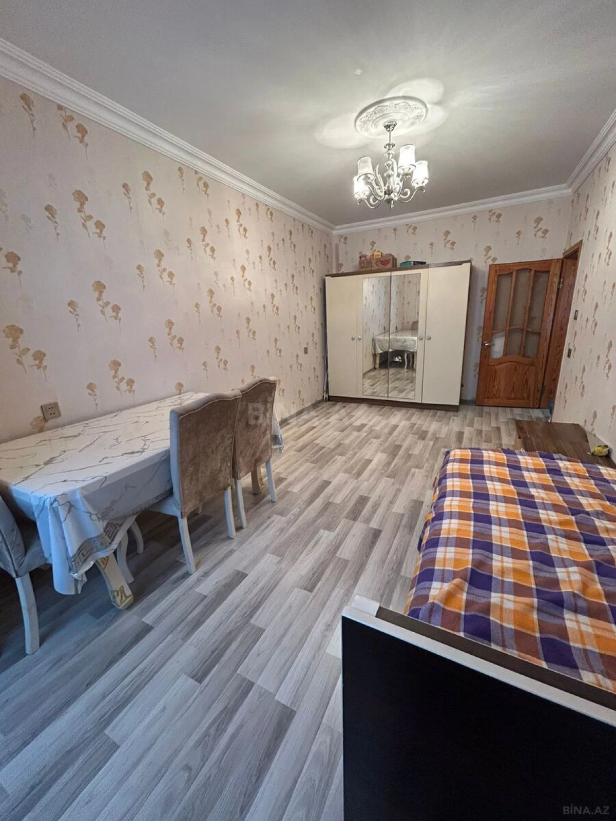 Satılır 3 otaqlı mənzil 90 m²