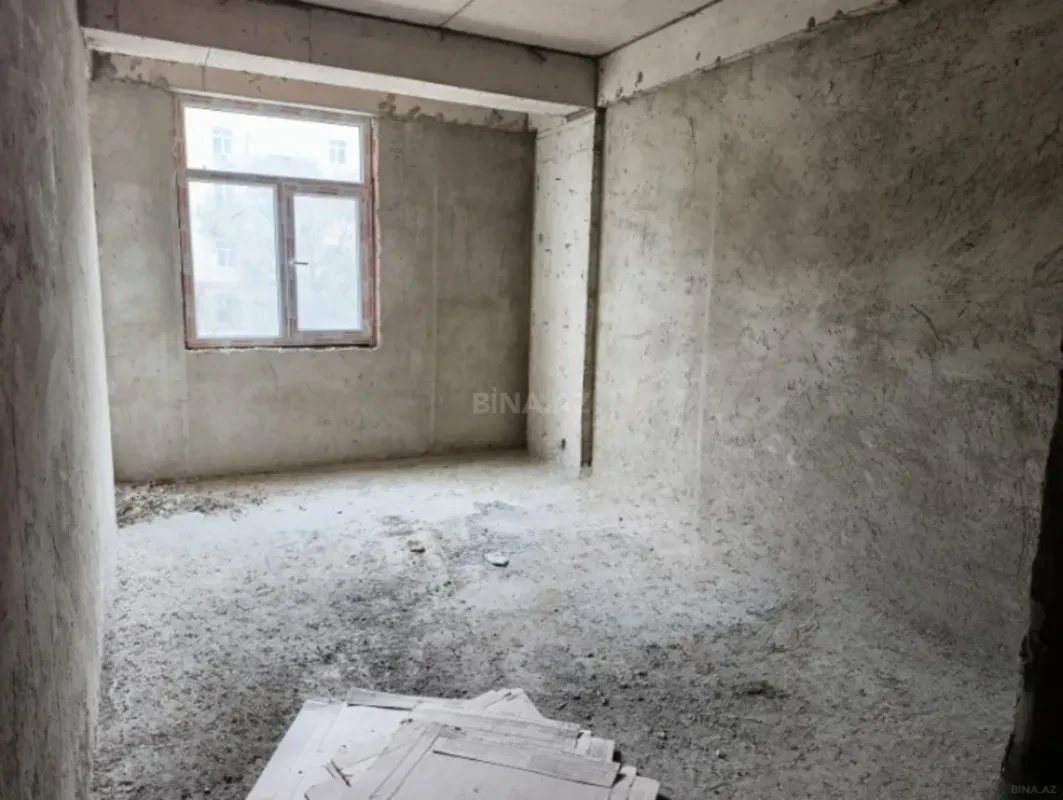 Satılır 2 otaqlı mənzil 77 m²