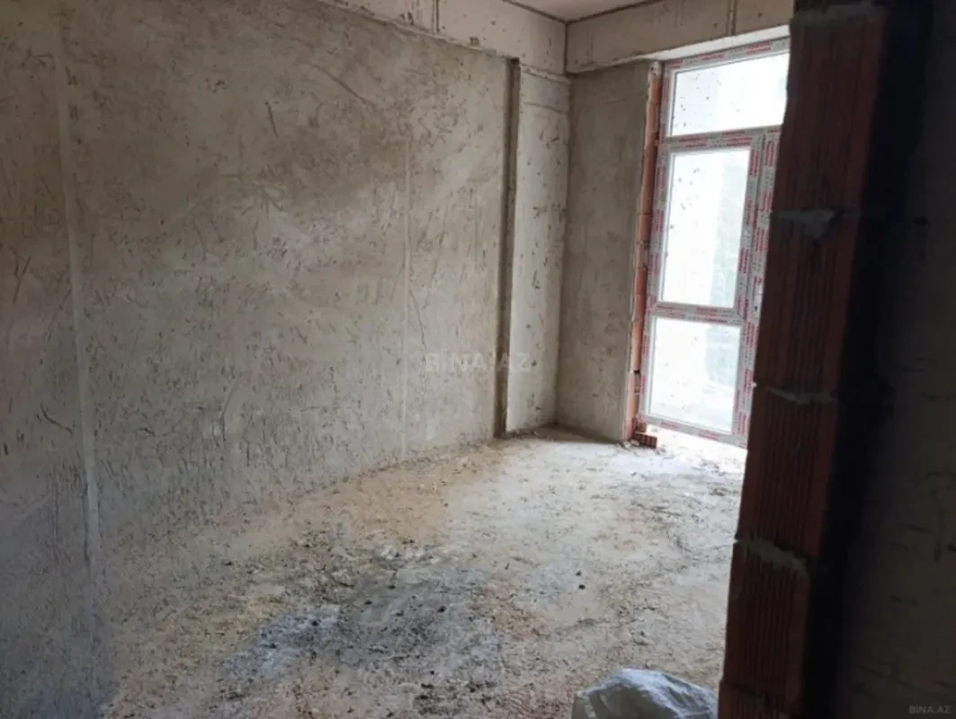 Satılır 2 otaqlı mənzil 77 m²