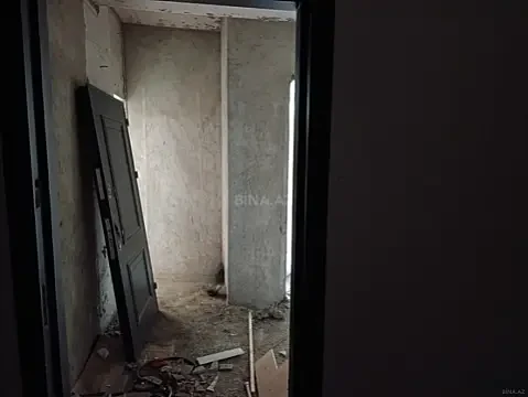 Satılır 2 otaqlı mənzil 77 m²