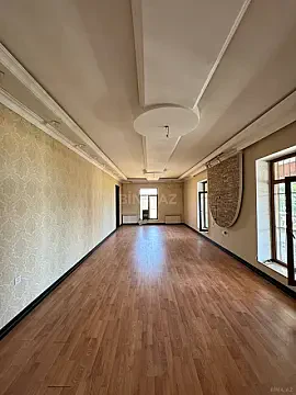 Satılır 6 otaqlı həyət evi 400 m²