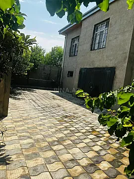 Satılır 8 otaqlı həyət evi 120 m² — Bakı, Novxanı 8 otaq 120.00 m²