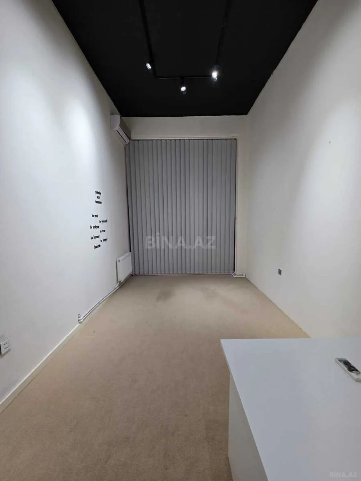 Kirayə verilir 1 otaqlı ofis 19 m²
