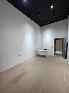 Kirayə verilir 1 otaqlı ofis 19 m²