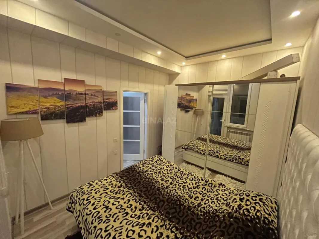 Satılır 3 otaqlı mənzil 60 m²