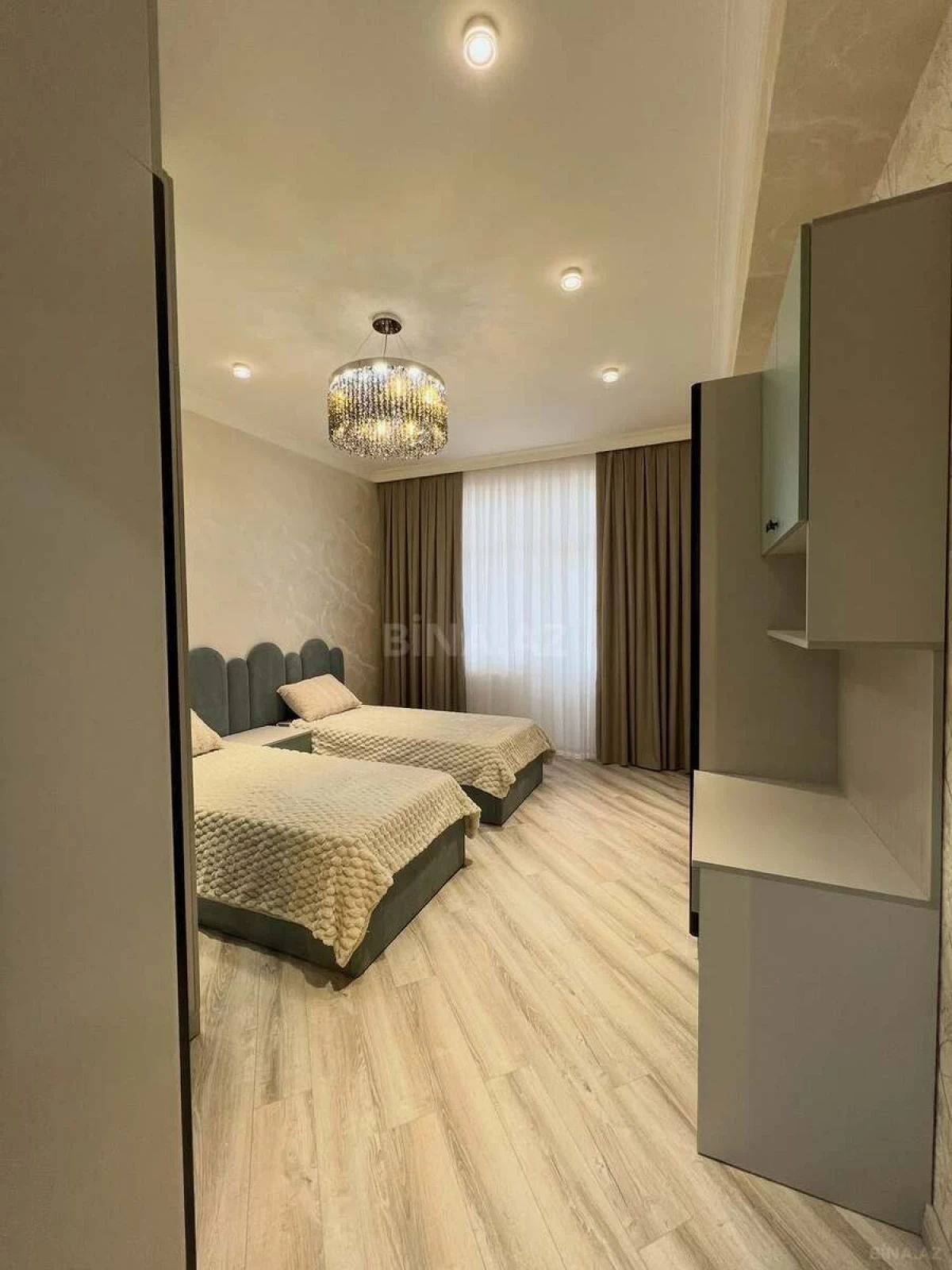 Satılır 3 otaqlı mənzil 85 m²