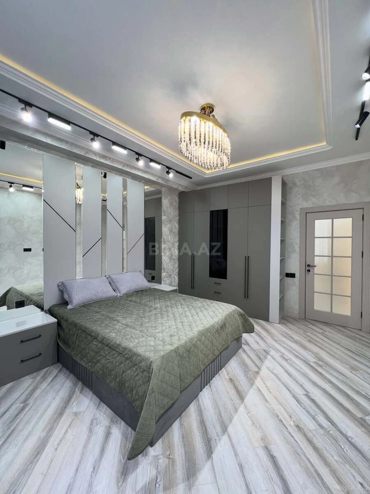 Satılır 3 otaqlı mənzil 85 m²