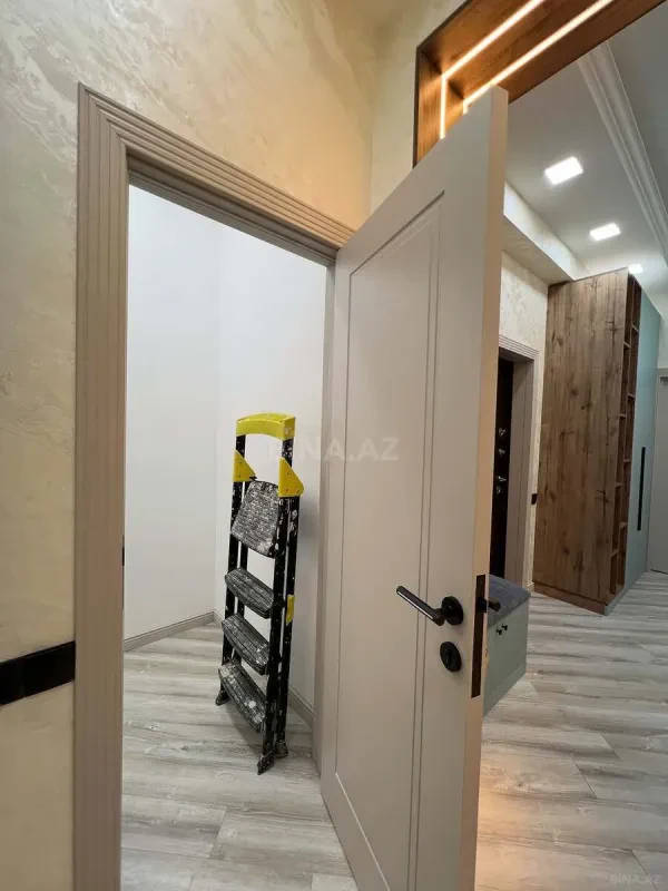 Satılır 3 otaqlı mənzil 85 m²