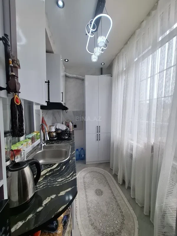 Satılır 1 otaqlı mənzil 68 m²
