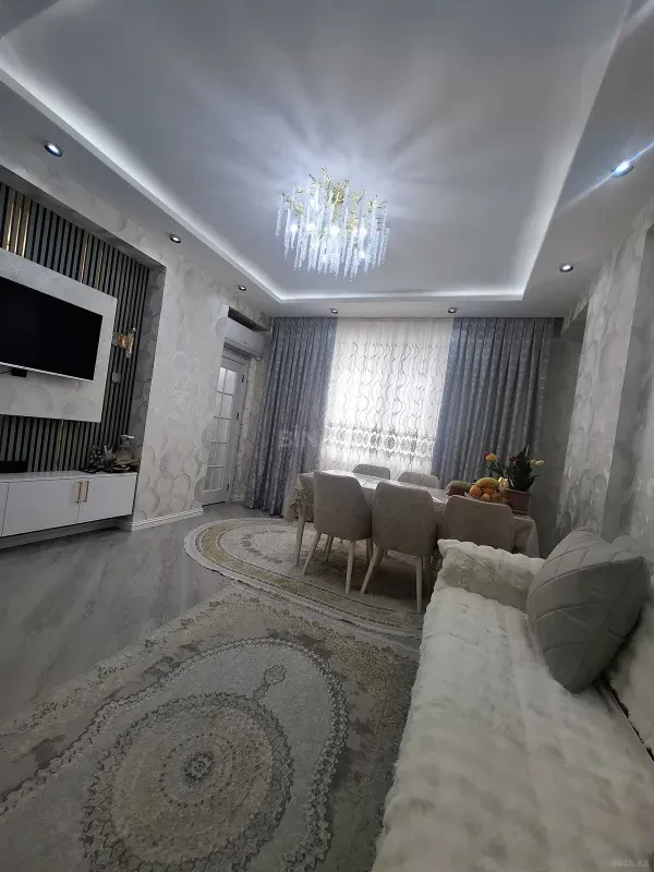 Satılır 1 otaqlı mənzil 68 m²