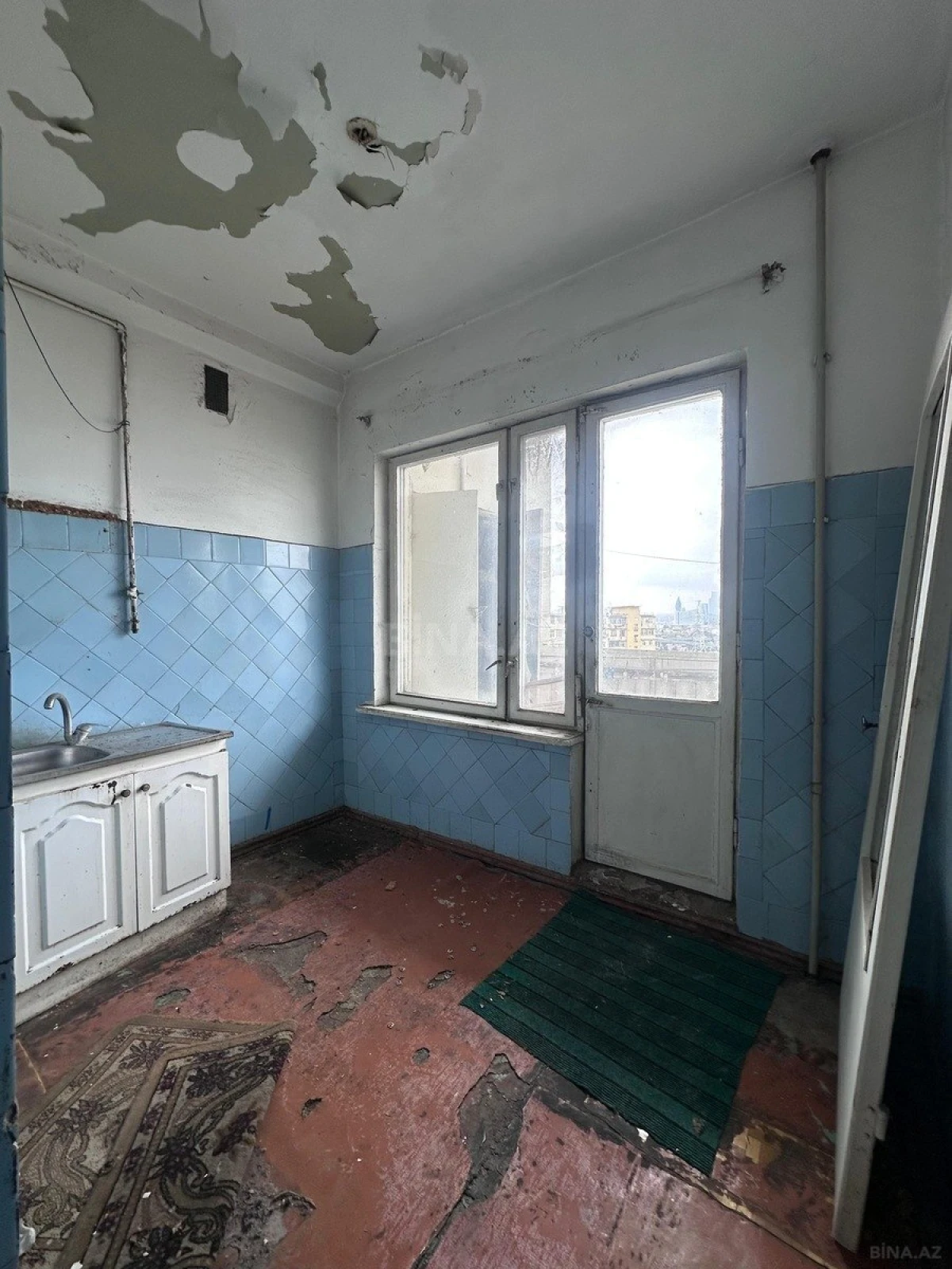 Satılır 3 otaqlı mənzil 75 m²