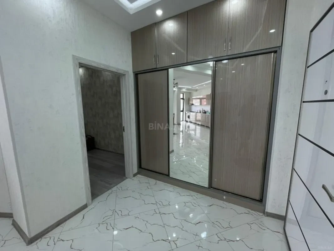 Kirayə verilir 2 otaqlı mənzil 83.3 m²