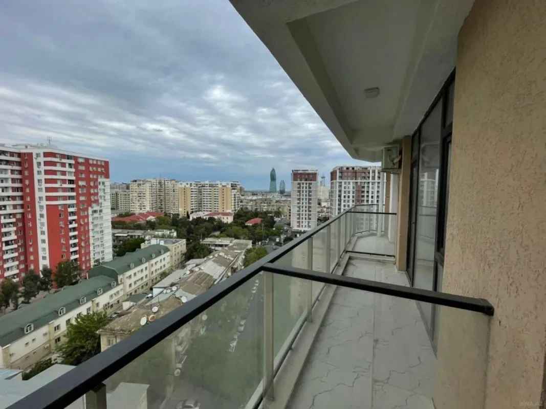 Kirayə verilir 2 otaqlı mənzil 83.3 m²