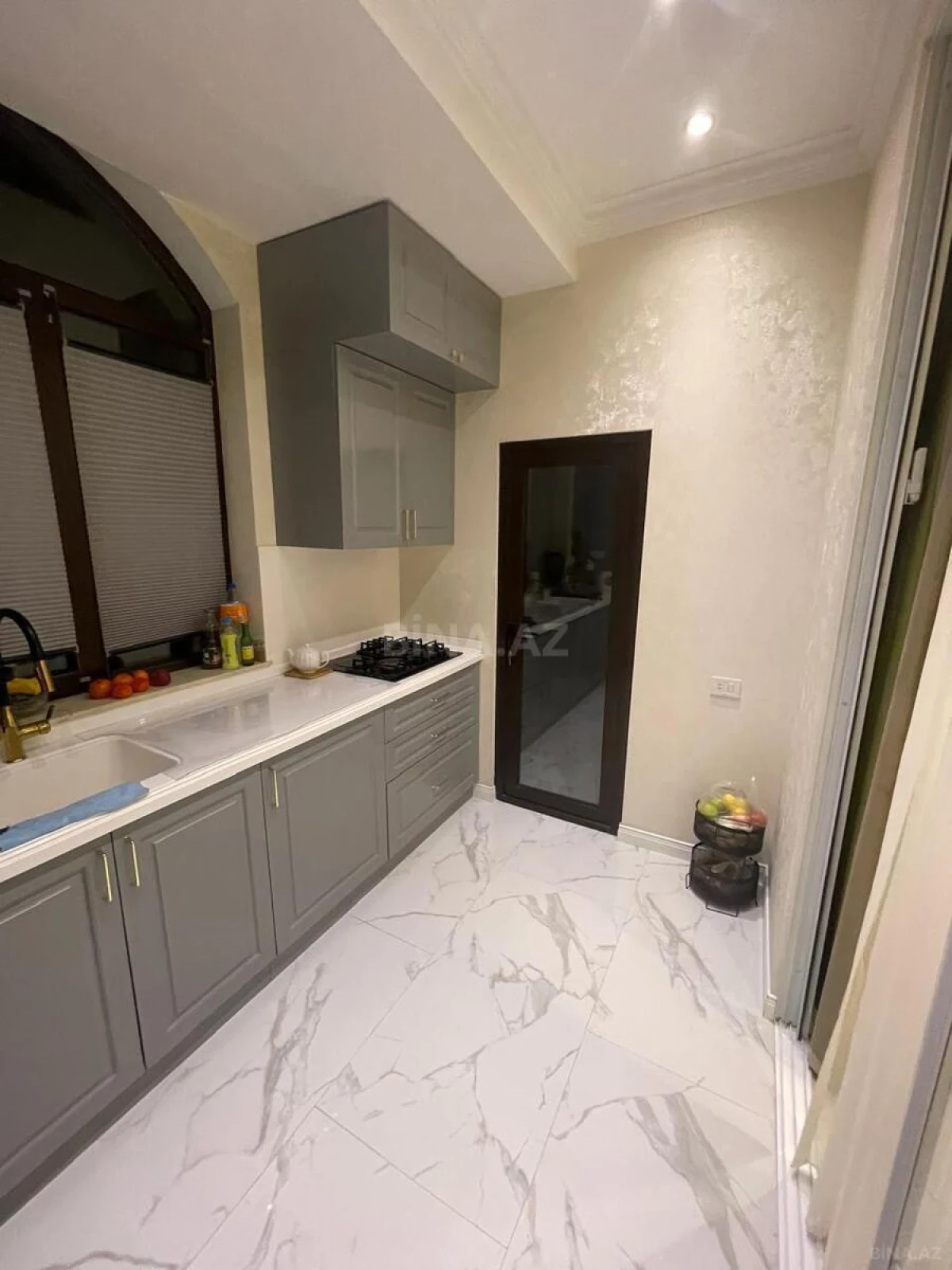 Kirayə verilir 3 otaqlı mənzil 100 m²