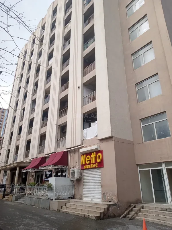 Satılır 1 otaqlı mənzil 38 m²