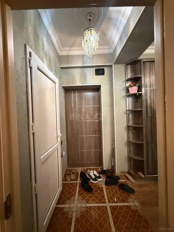 Satılır 2 otaqlı mənzil 42 m²