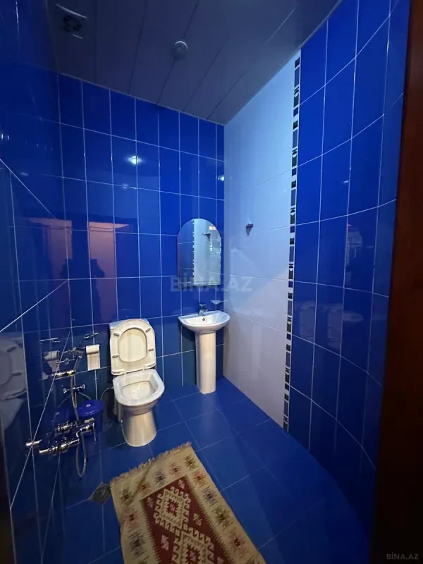 Kirayə verilir 3 otaqlı mənzil 126 m²