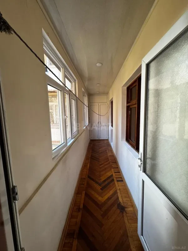 Satılır 2 otaqlı mənzil 75 m²
