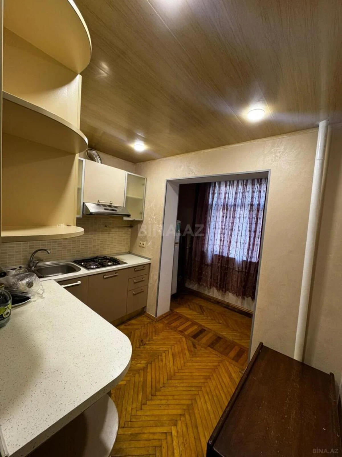 Satılır 2 otaqlı mənzil 75 m²