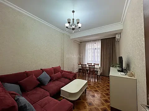 Kirayə verilir 2 otaqlı mənzil 65 m²