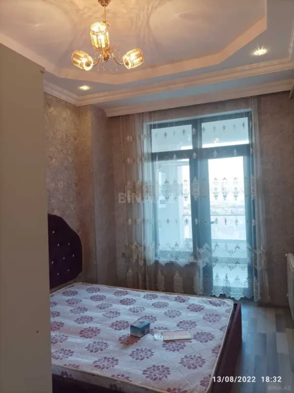 Kirayə verilir 2 otaqlı mənzil 60 m²