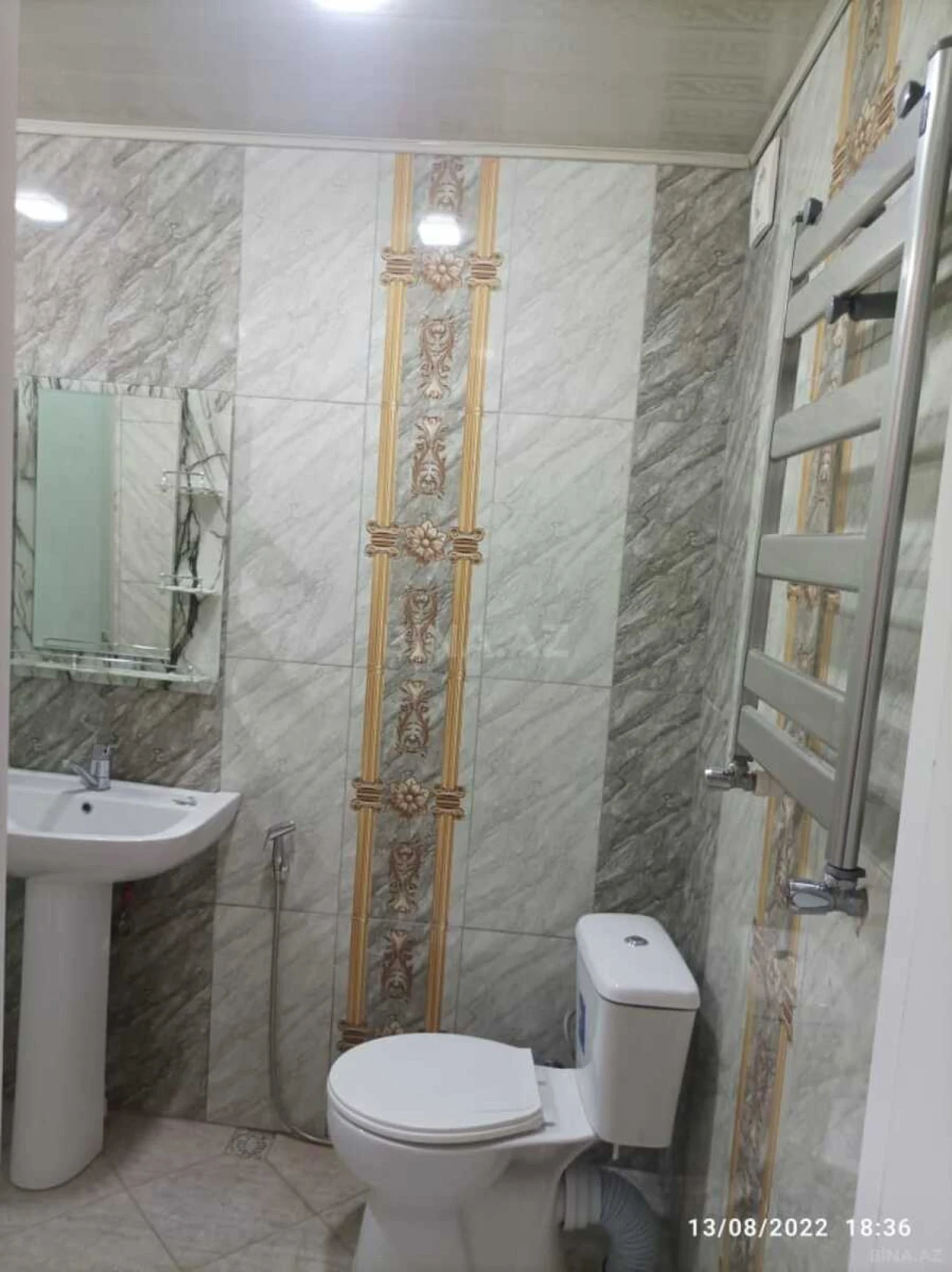 Kirayə verilir 2 otaqlı mənzil 60 m²