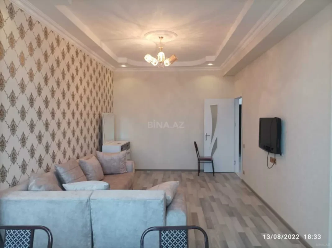Kirayə verilir 2 otaqlı mənzil 60 m²