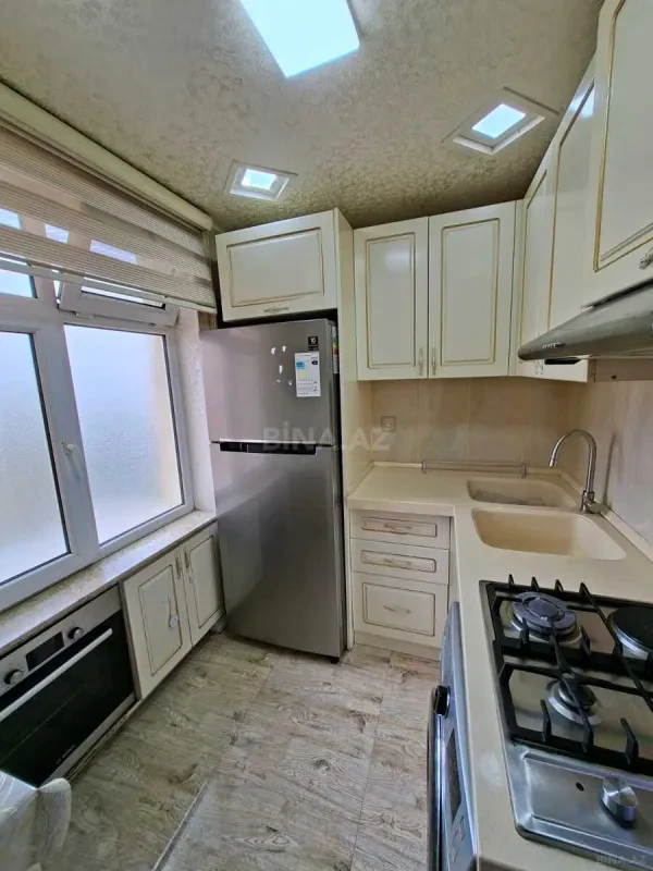 Kirayə verilir 3 otaqlı mənzil 70 m²